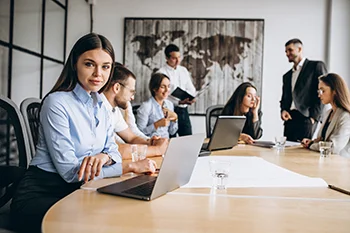 Imagem pessoas plano leve saúde empresarial